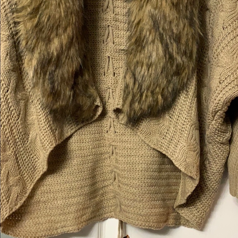 Jacket - Picture 4 of 4